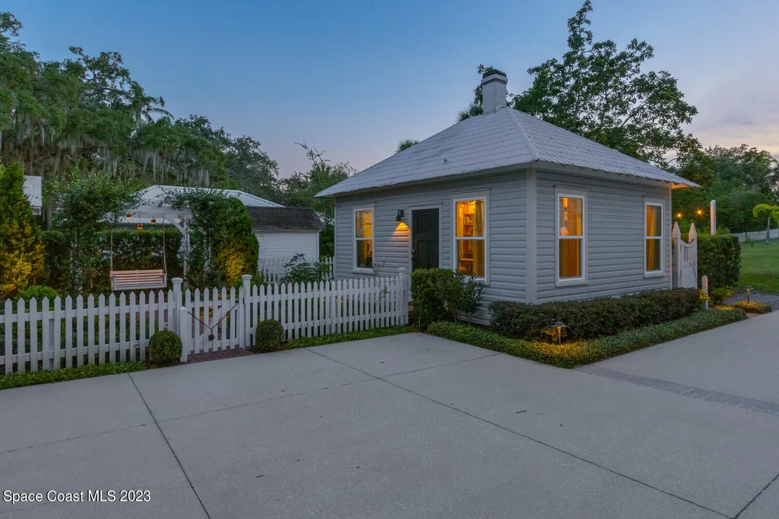 Photo of 709 Rockledge Drive