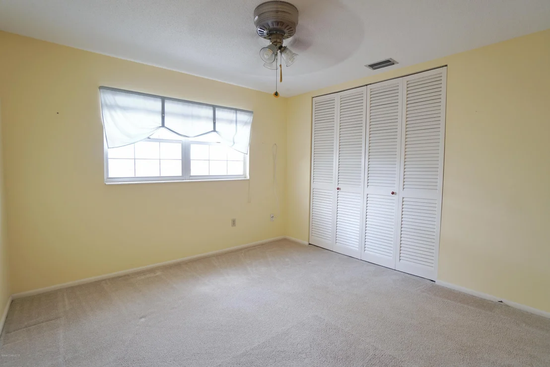 Photo of 913 Kings Post Road