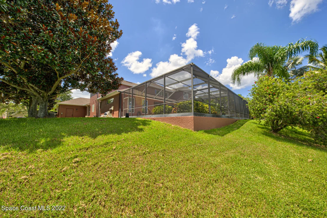 Photo of 1311 Cape Sable Drive