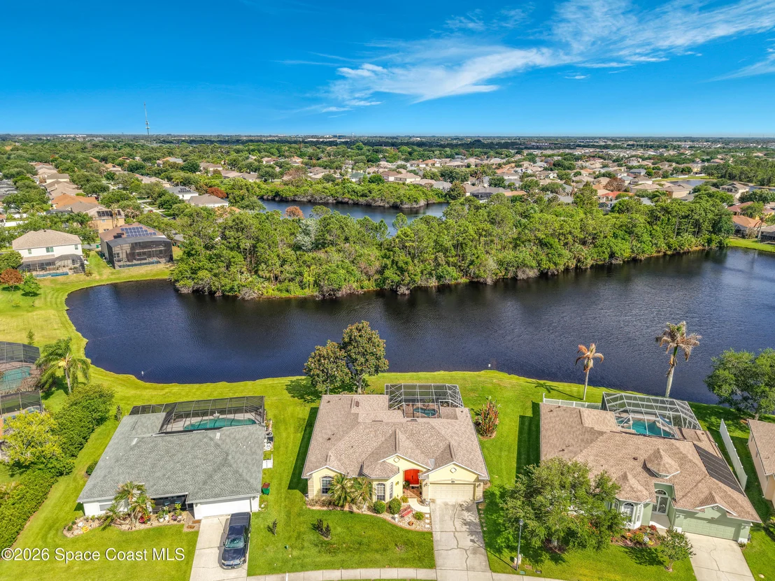 Photo of 1670 Whitman Drive