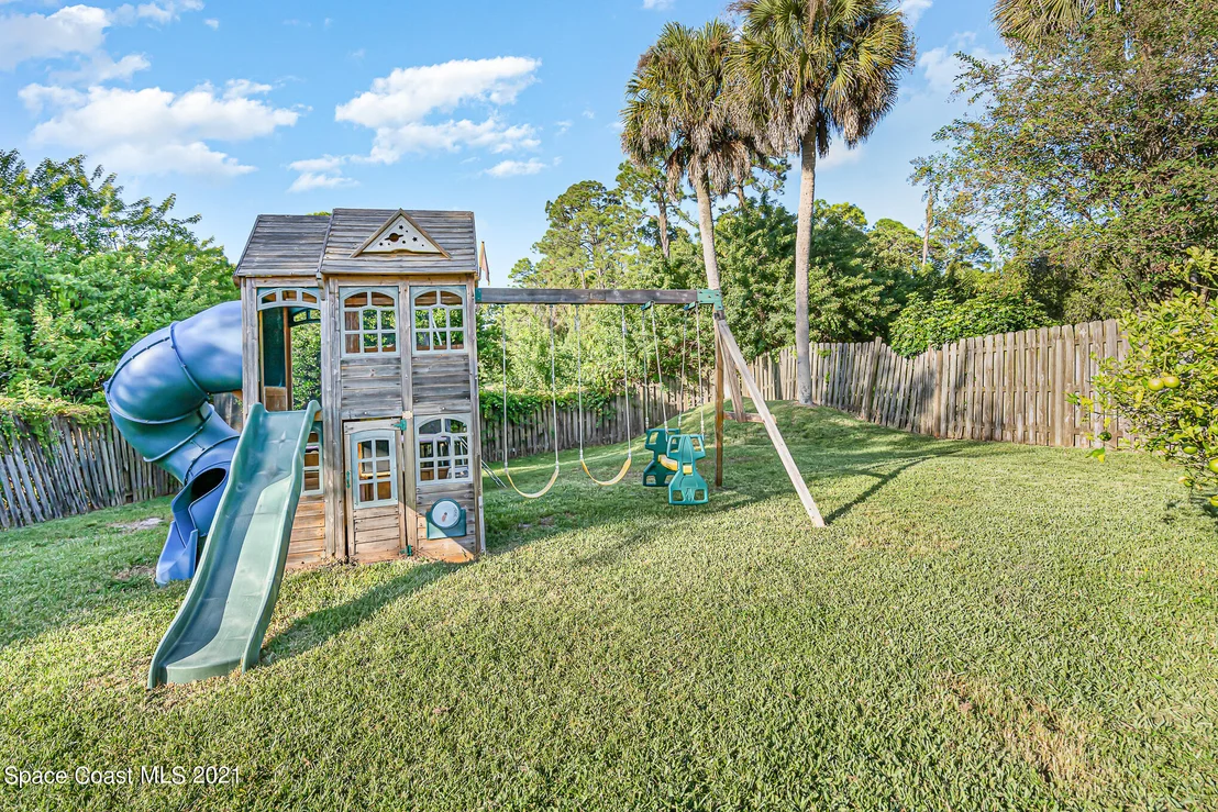 Photo of 1632 Vista Lake Circle