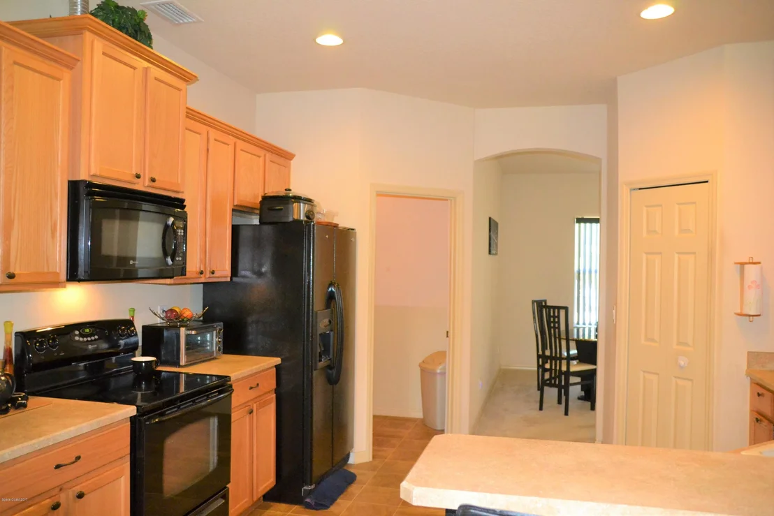Photo of 1030 Morgan Circle NE