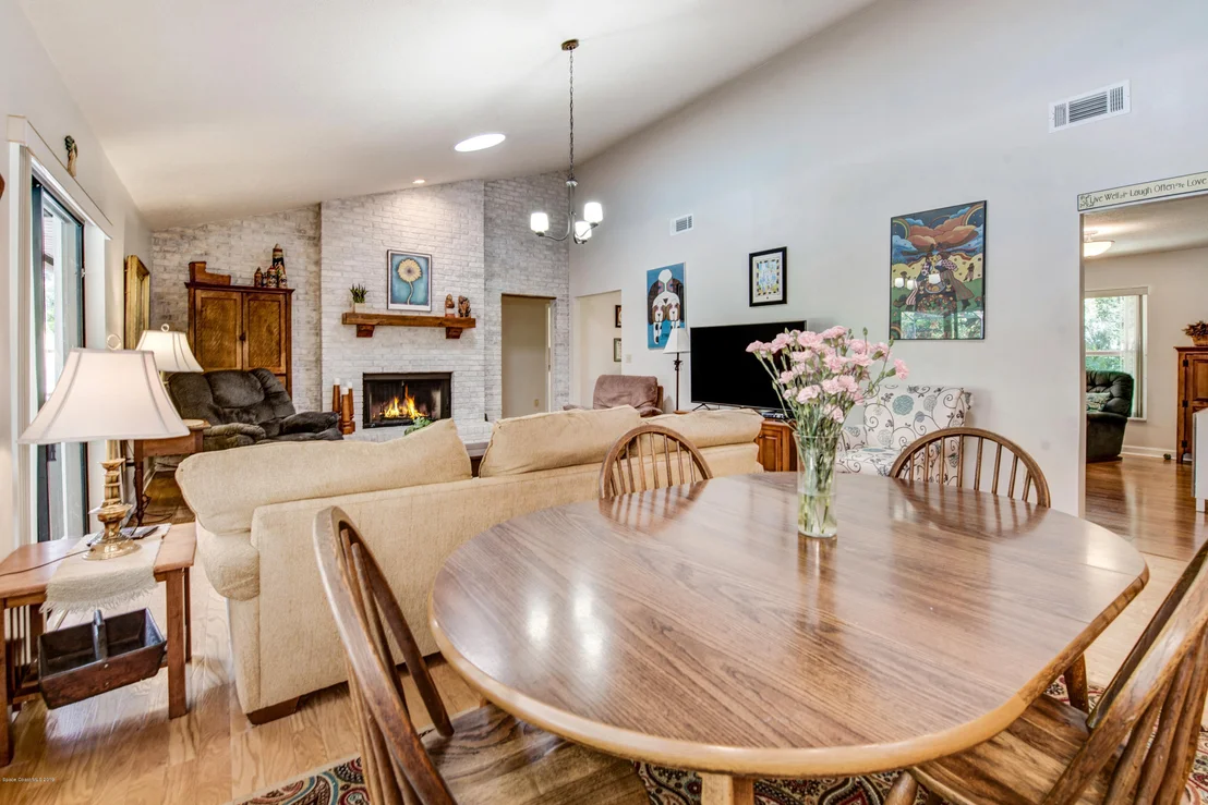 Photo of 1720 Hidden Lake Drive