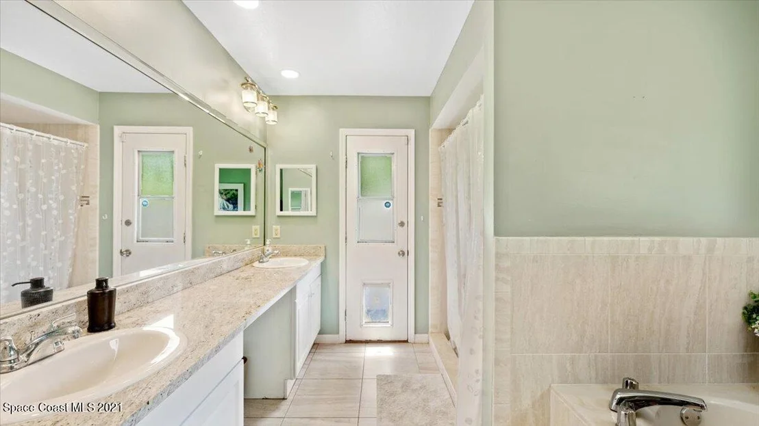 Photo of 4043 Mallard Drive