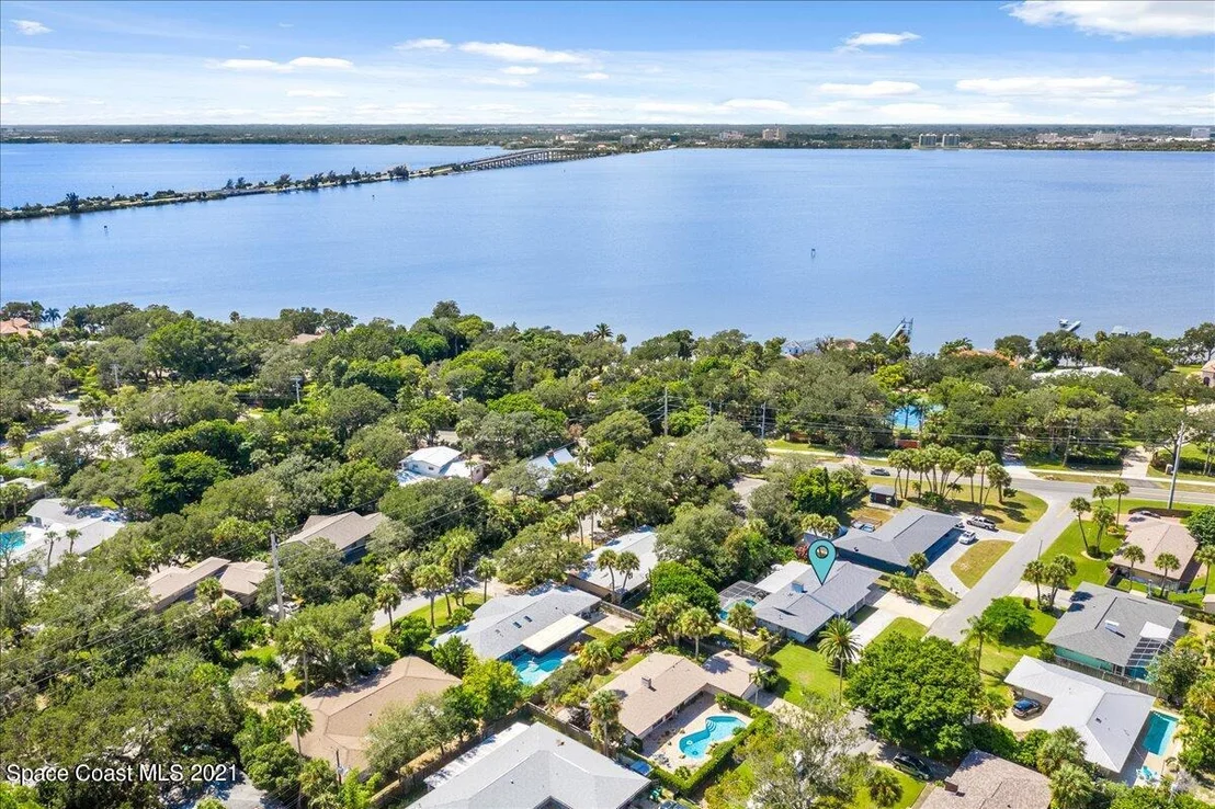 Photo of 585 Bahama Drive
