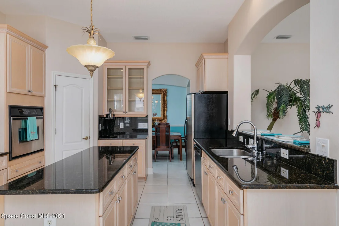 Photo of 1420 Cape Sable Drive