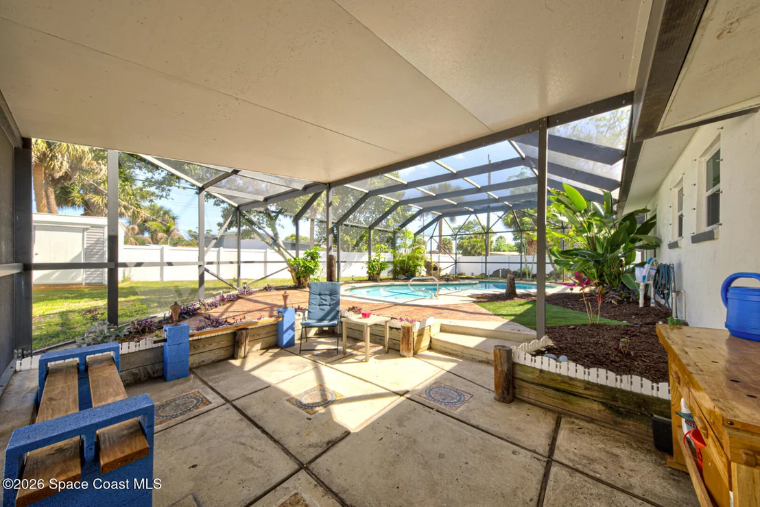 Photo of 452 Alice Drive
