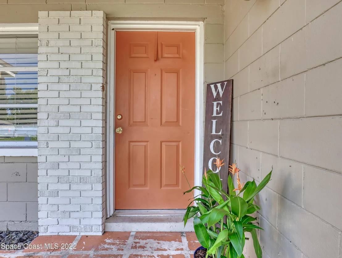 Photo of 982 Miracle Way
