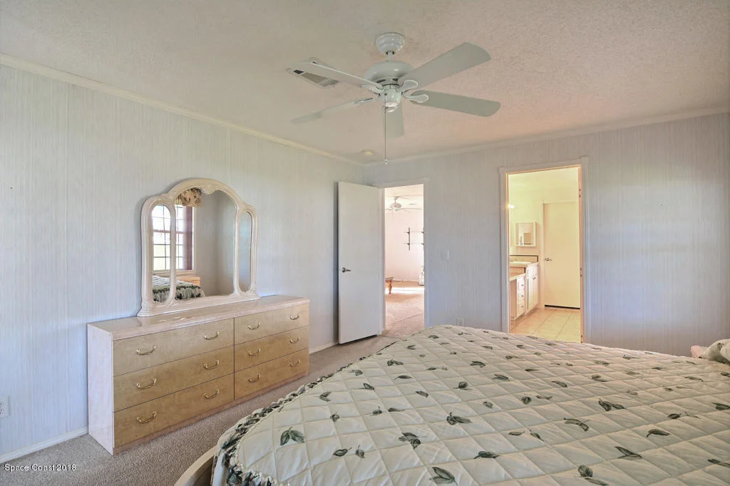 Photo of 7585 Agawam Road