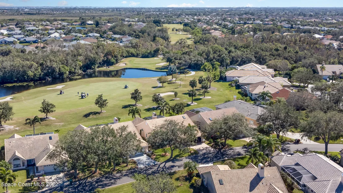 Photo of 914 Palm Brook Drive