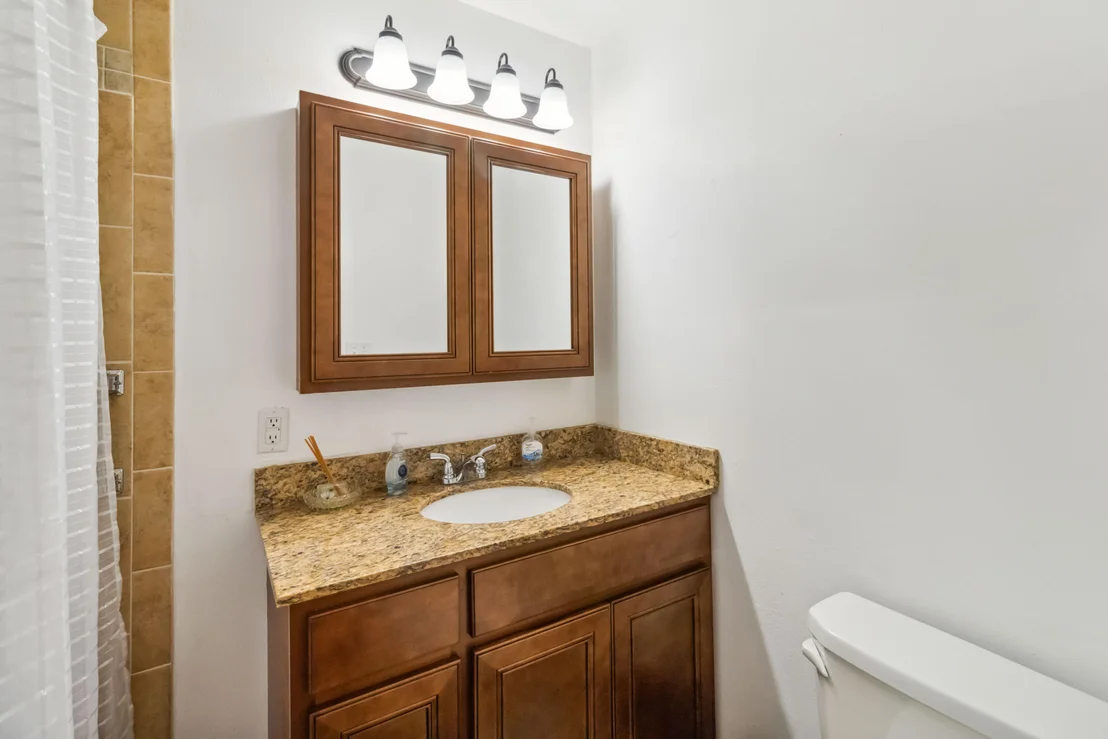 Photo of 2591 King Richard Road