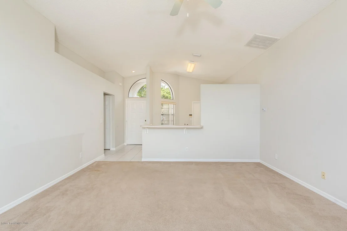 Photo of 6990 Hammock Trace Drive