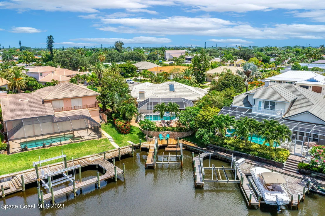 Photo of 2002 Neptune Drive