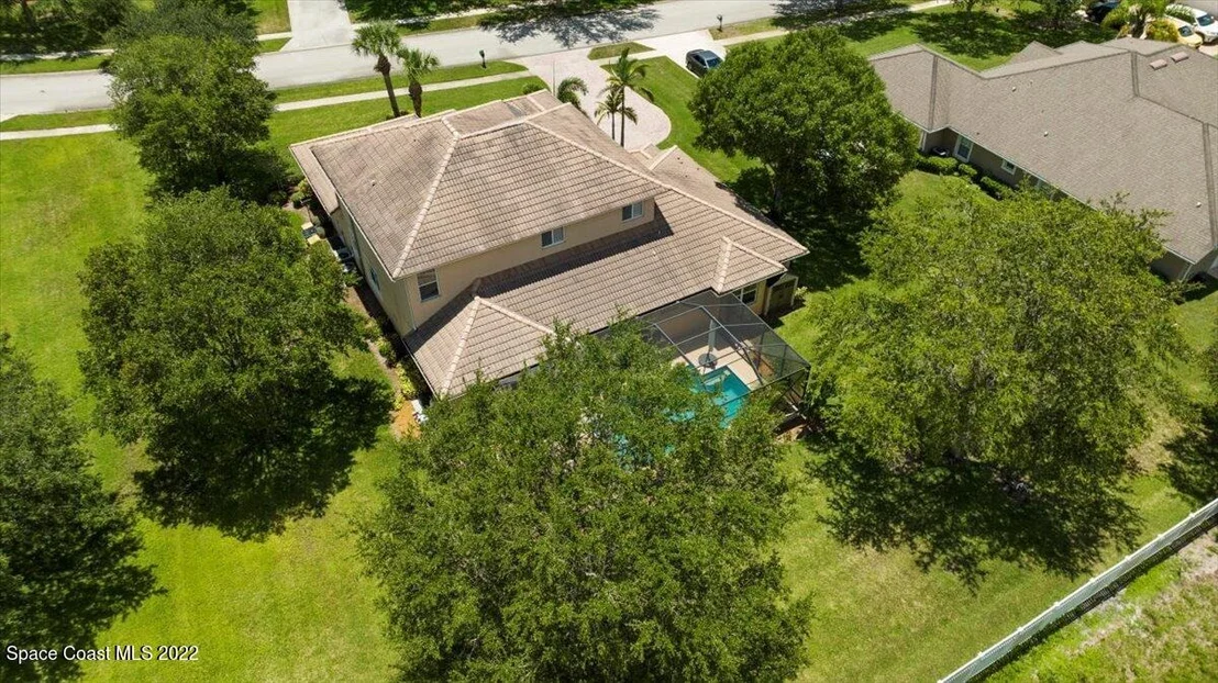 Photo of 2067 Windbrook Drive SE