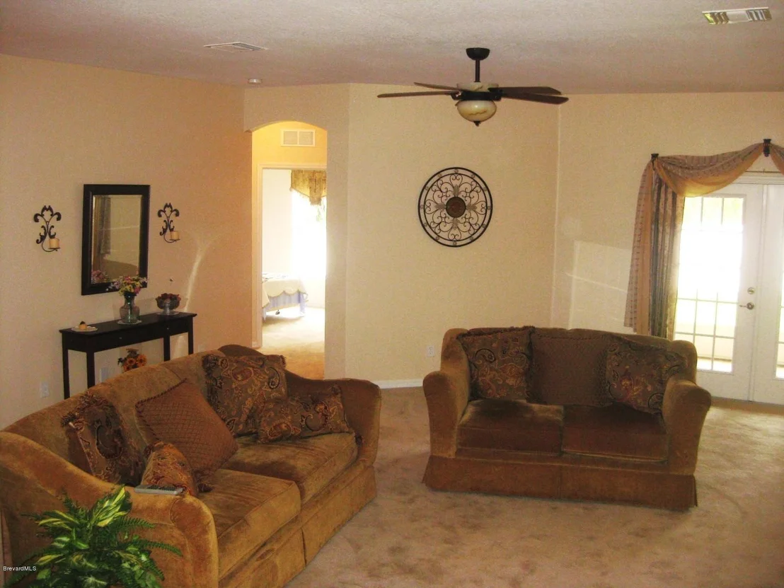 Photo of 1306 NW Jupiter Boulevard
