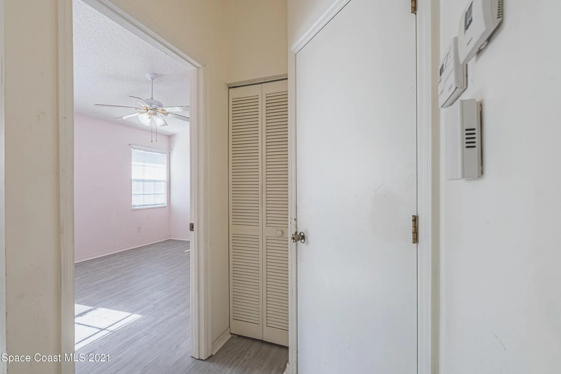 Photo of 1188 Goldenrod Circle NE