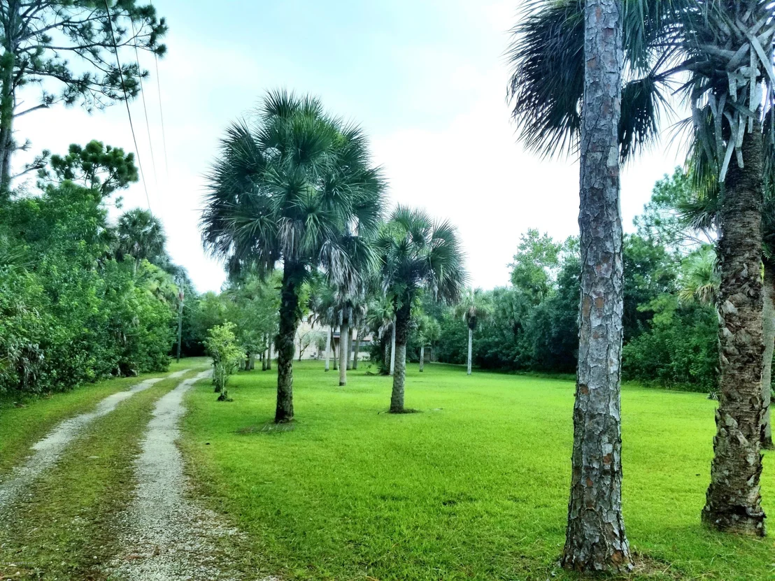 Photo of 4500 Deerwood