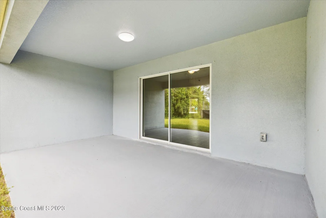 Photo of 1908 Warton Avenue SE