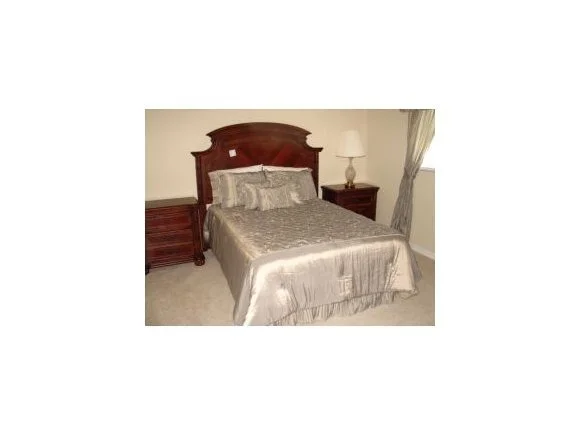 Photo of 2993 Galindo