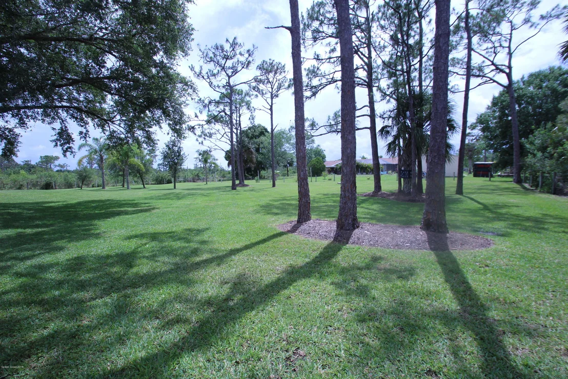 Photo of 2720 Weber Road