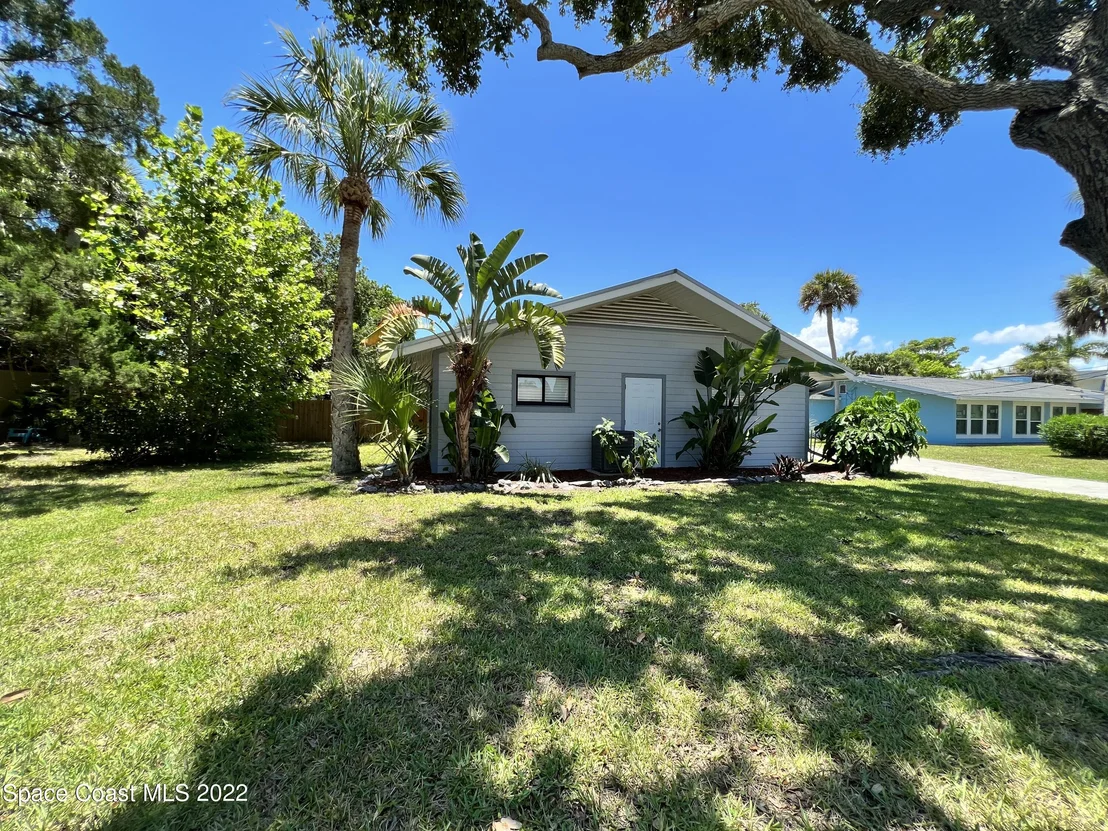 Photo of 142 Antigua Drive