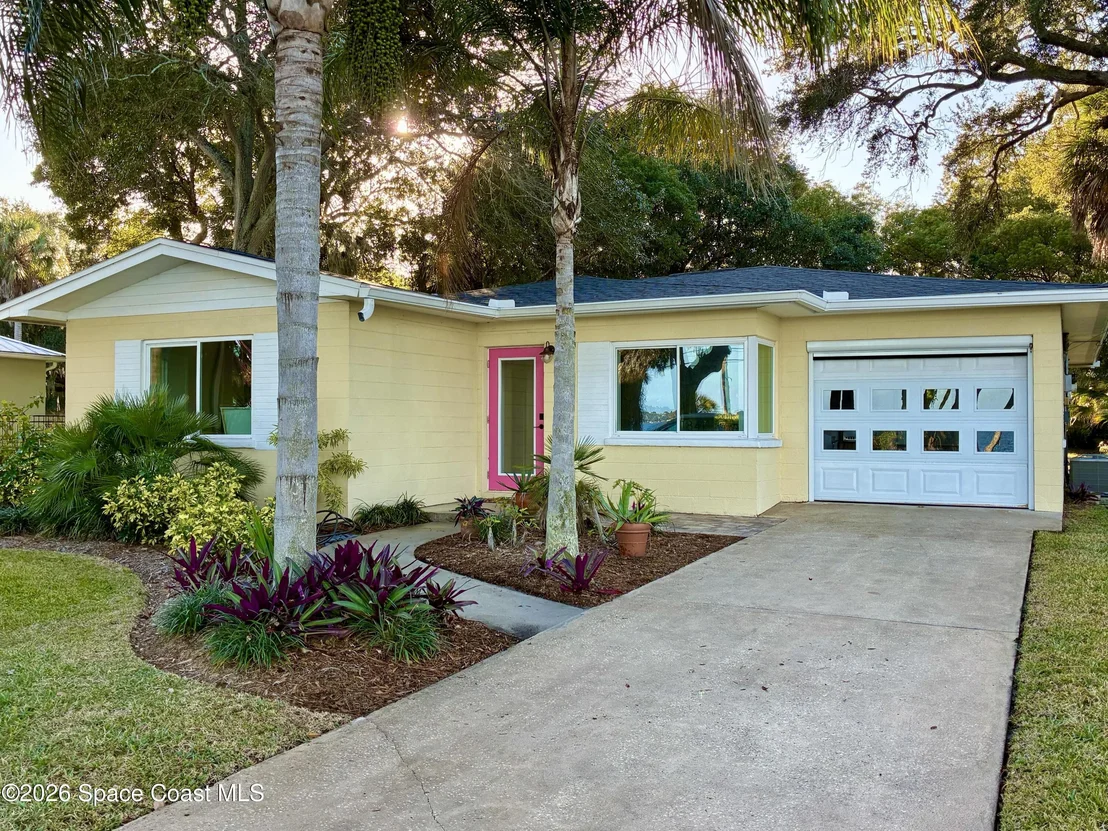 Photo of 1841 Rockledge Drive