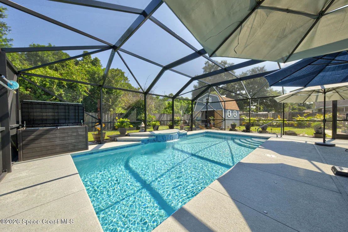 Photo of 6520 Adrian Street