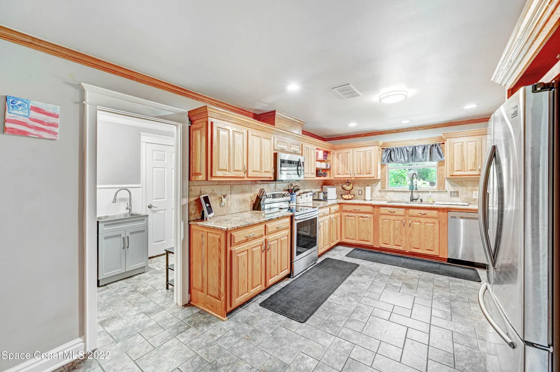 Photo of 3225 Fairview Drive