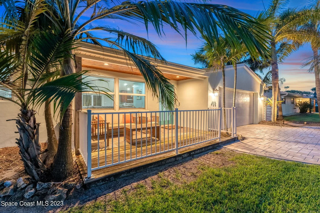 Photo of 425 Cinnamon Drive