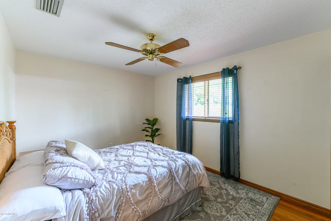 Photo of 421 Monaco Drive
