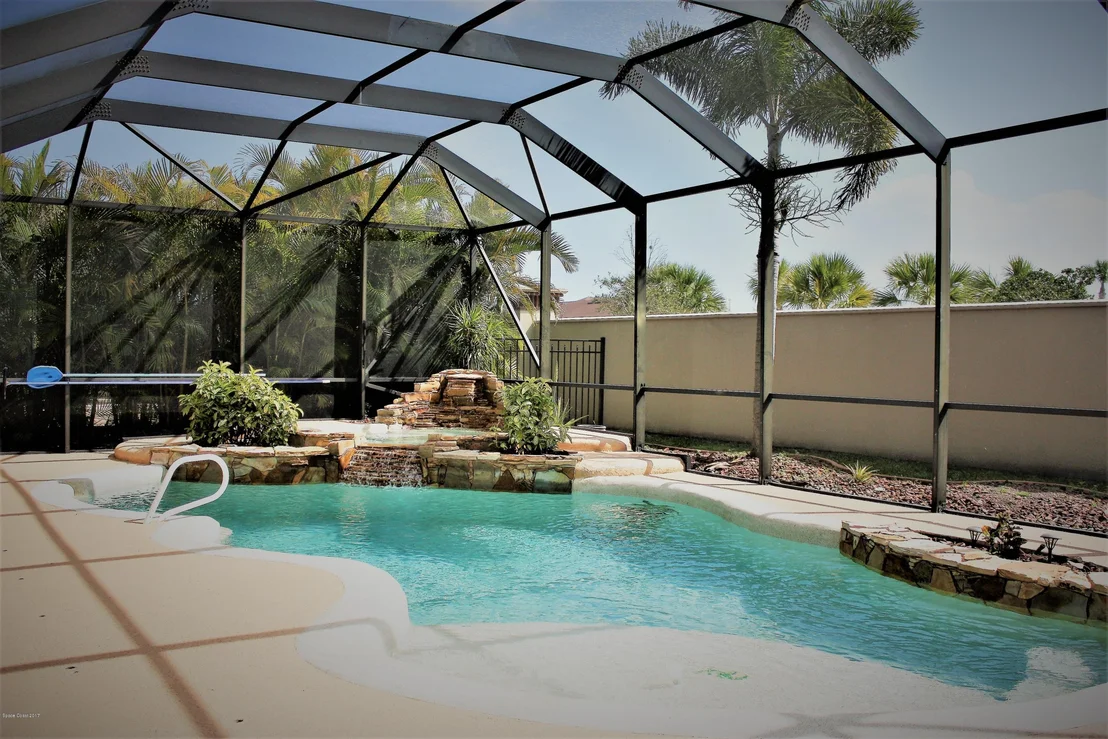 Photo of 5940 Rusack Drive