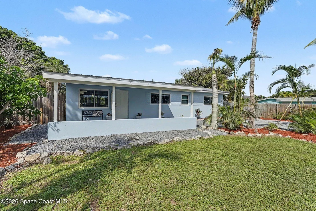 Photo of 302 5th Avenue