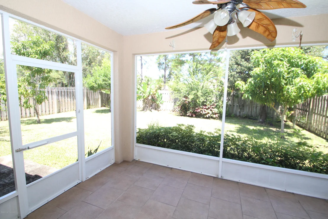 Photo of 1588 Maeve Circle