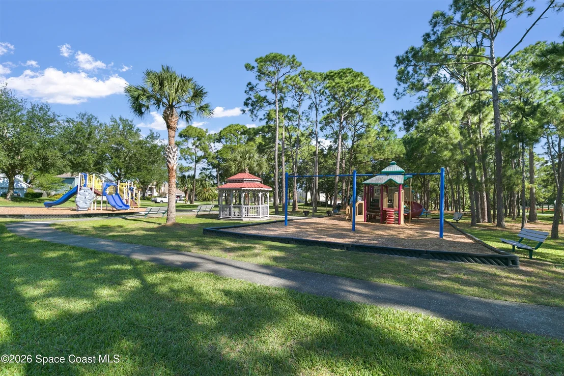 Photo of 470 Stonehenge Circle