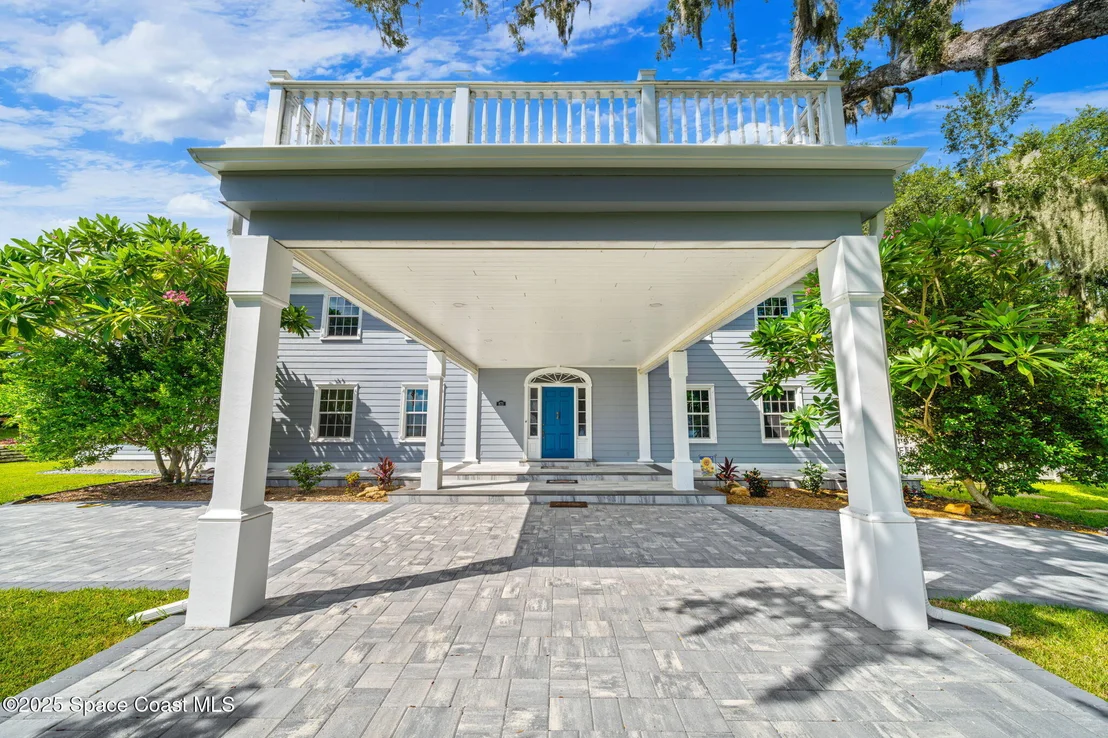 Photo of 875 N Indian River Drive