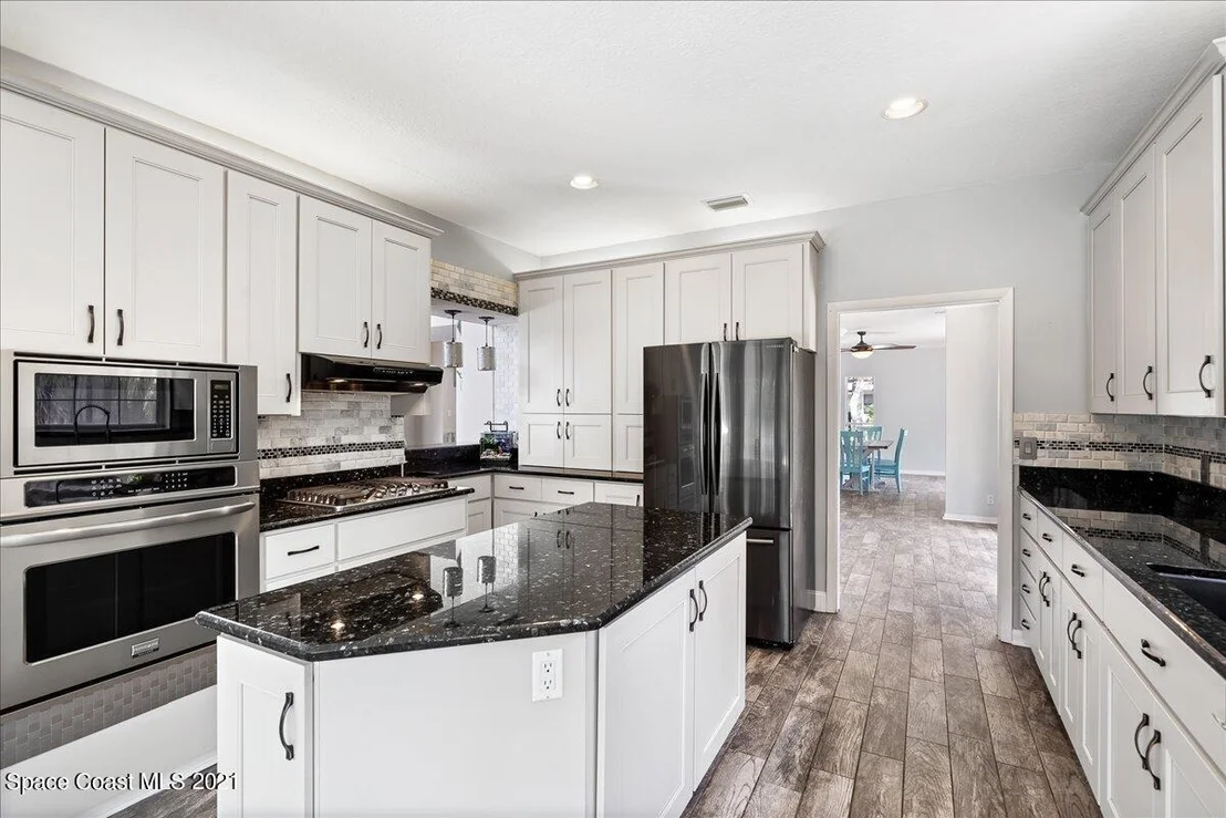 Photo of 505 Sanderling Drive