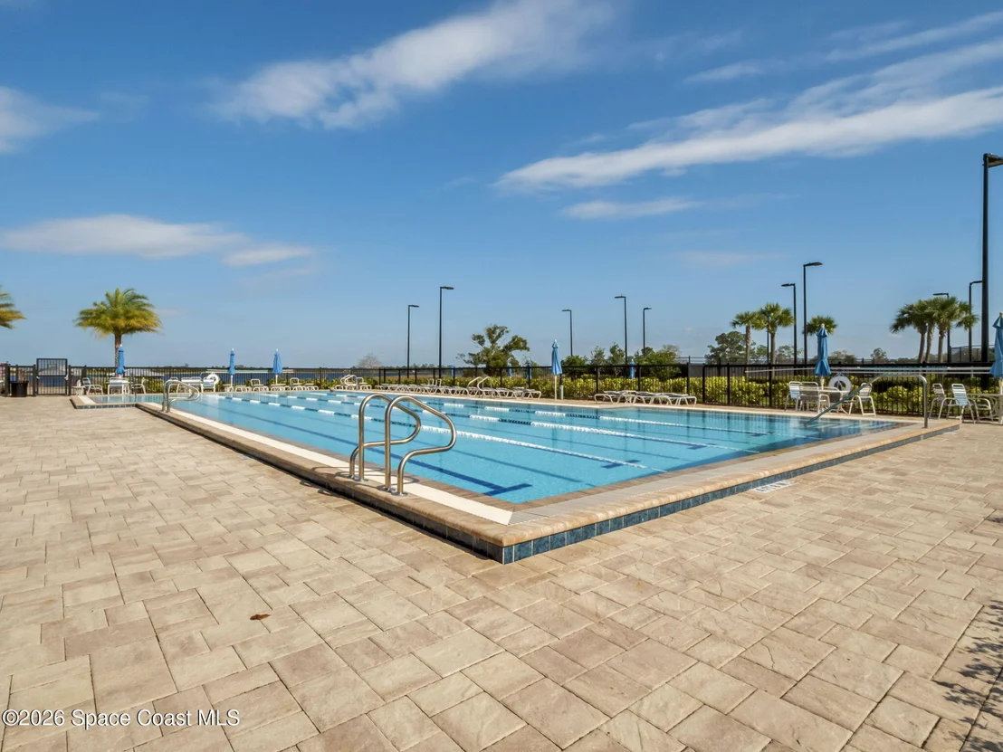 Photo of 5043 Vantage Court