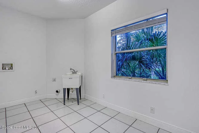 Photo of 542 Sanderling Drive