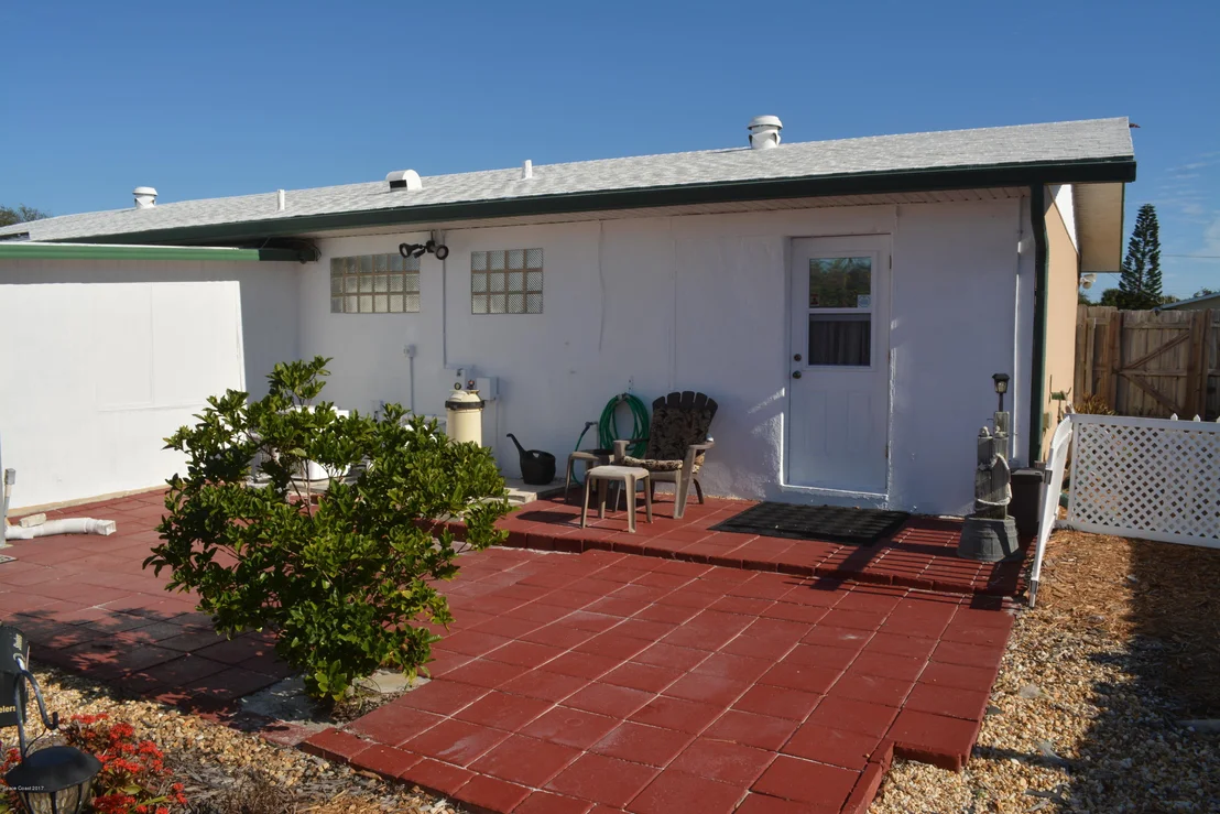 Photo of 960 Bacon Circle NE