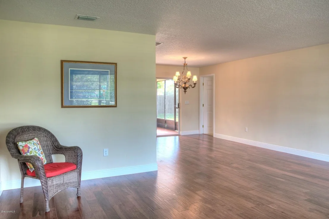 Photo of 400 Oak Ridge Drive
