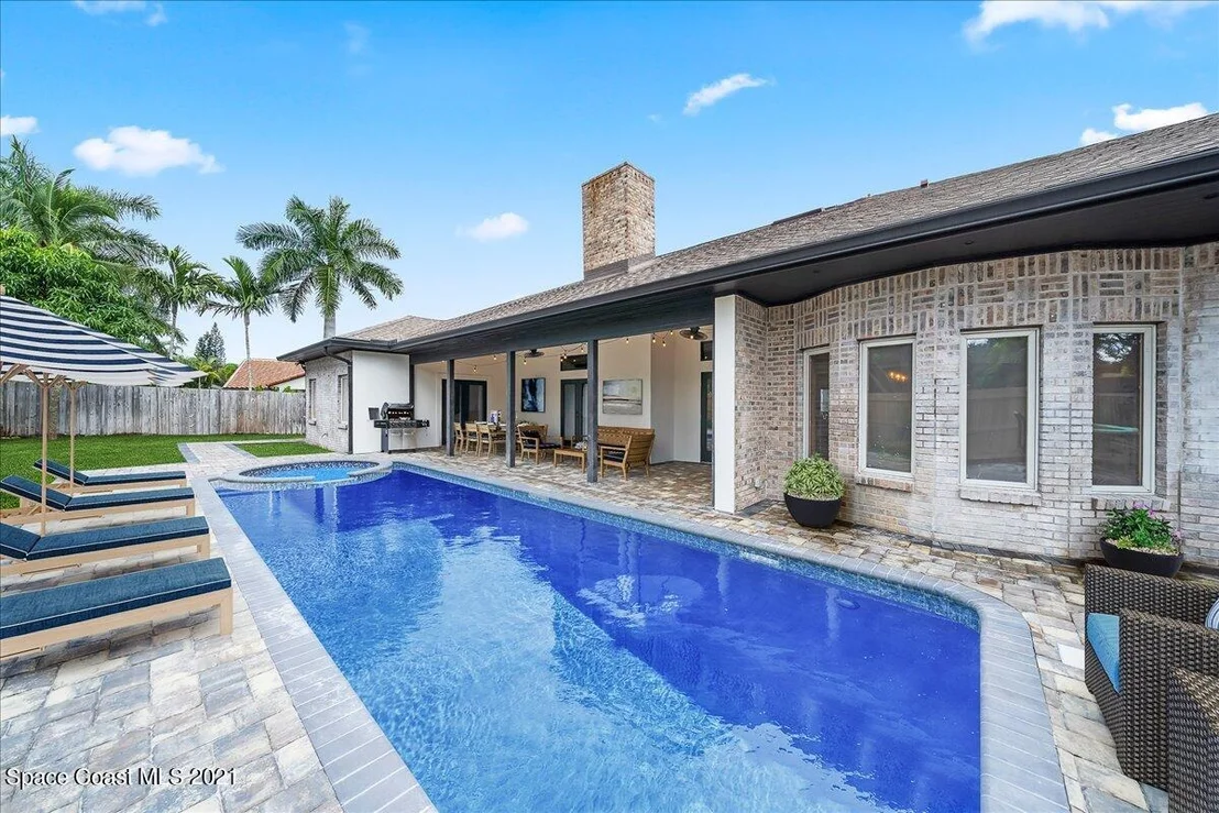 Photo of 629 Hummingbird Drive