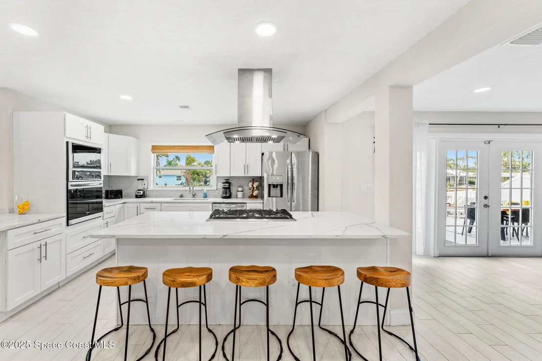 Photo of 368 Carmine Drive