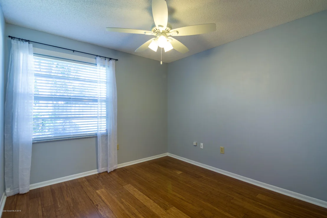 Photo of 807 Pine Valley Court