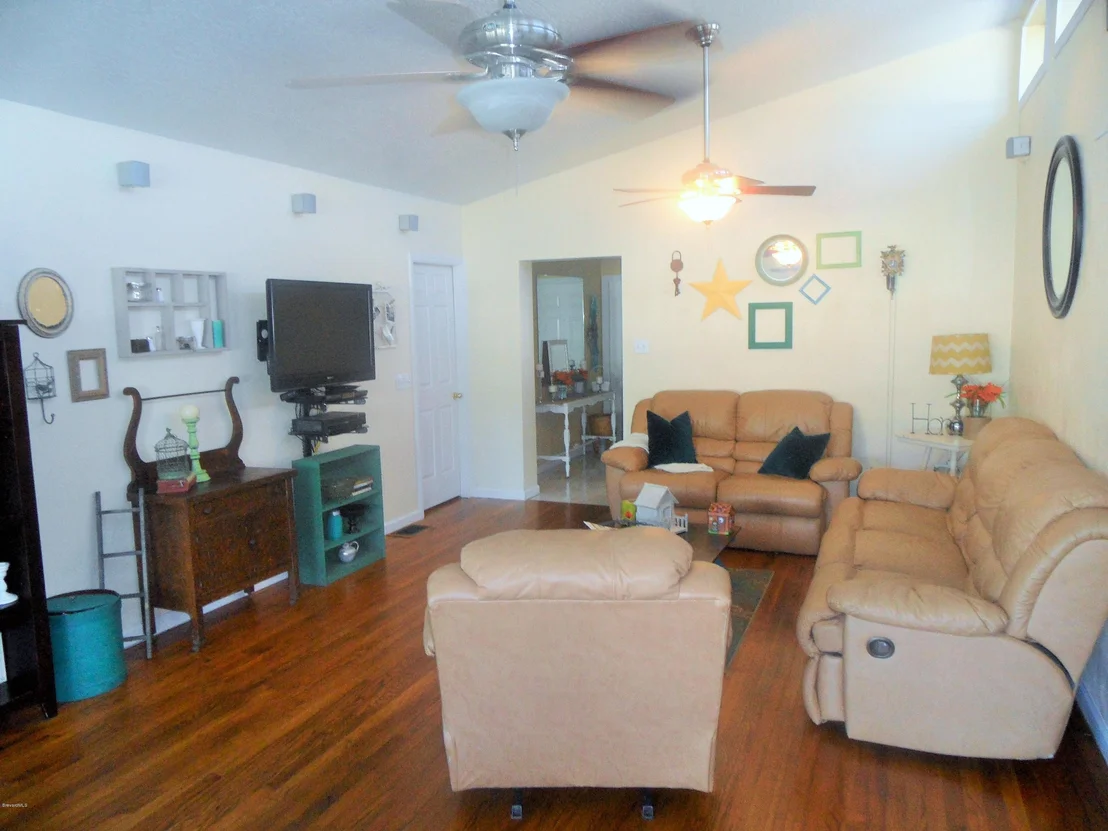 Photo of 136 Bluff Terrace
