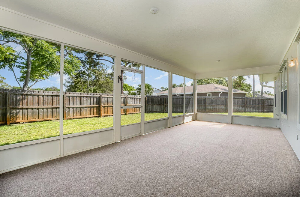 Photo of 1328 California Drive