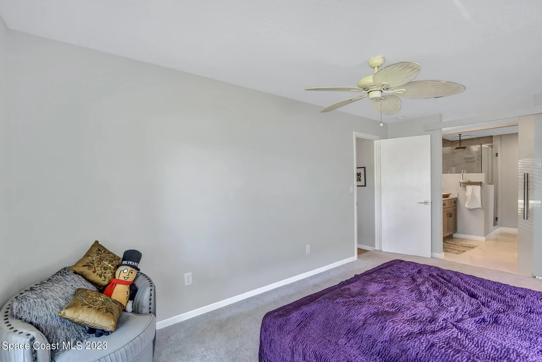 Photo of 380 Bahama Drive
