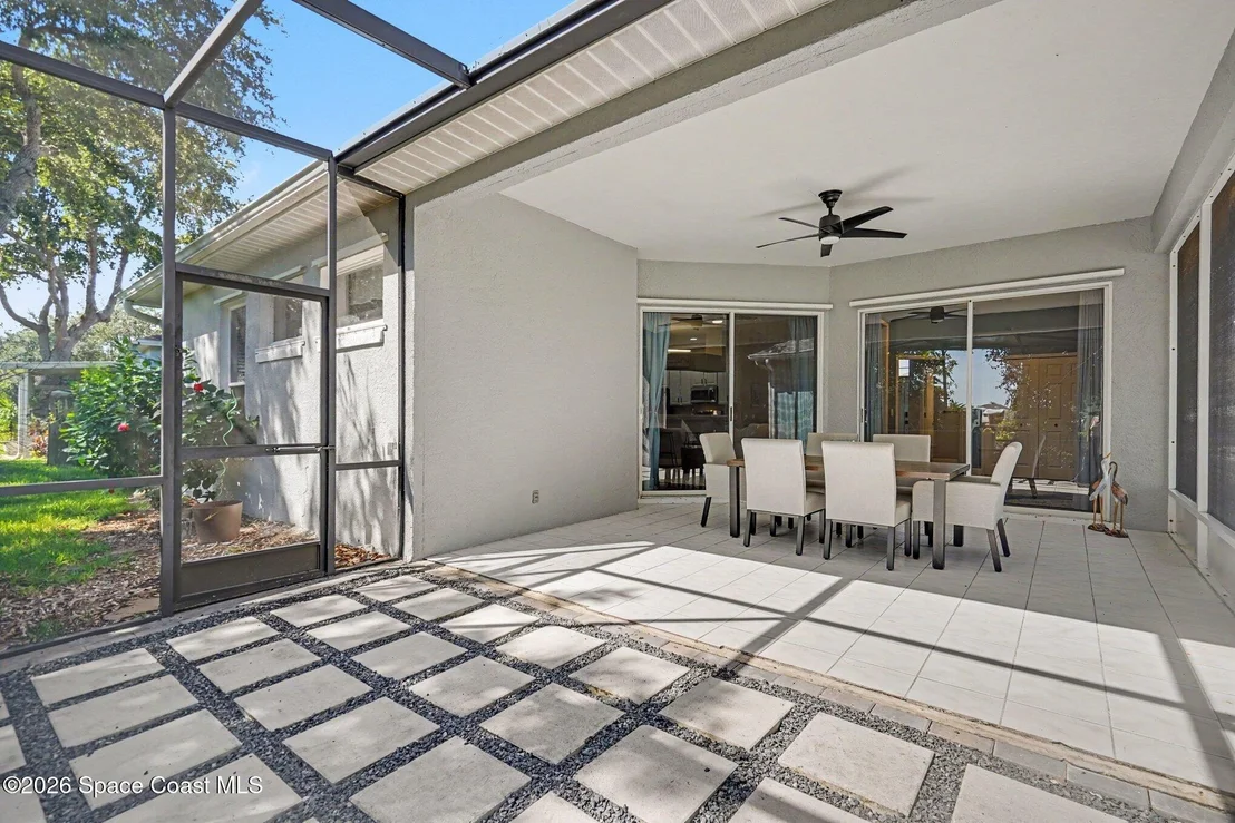 Photo of 854 Villa Drive