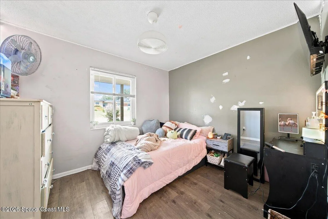 Photo of 4865 Cocoanut Drive