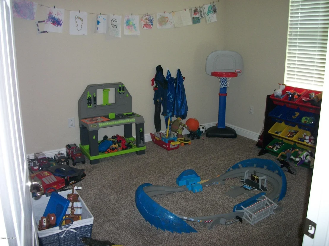 Photo of 1106 Morgan Circle NE