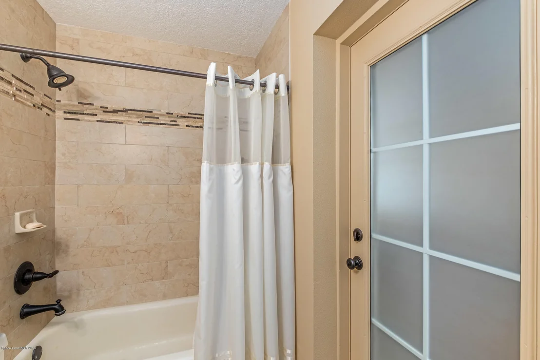 Photo of 1711 Rockledge Drive